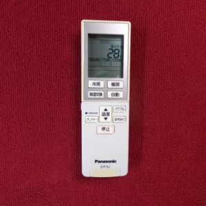 中古　エアコンのリモコン　パナソニック
