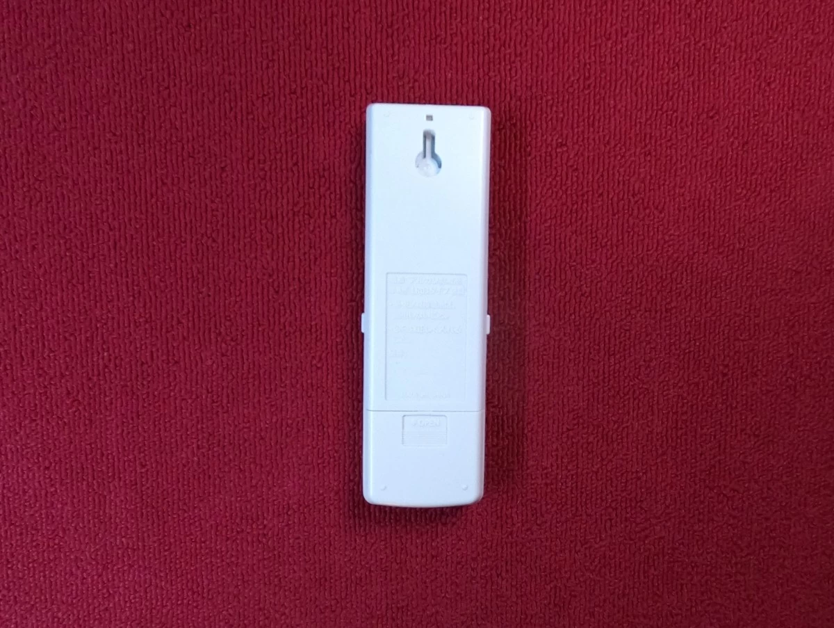 中古　エアコンのリモコン　パナソニック